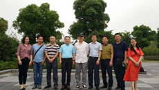 当代著名画家张新权教授讲座在我校举行