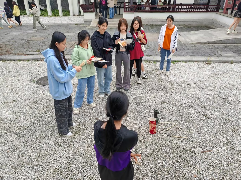 8ffb388348ed9f833cb712cd227eec6c 8ffb388348ed9f833cb712cd227eec6c