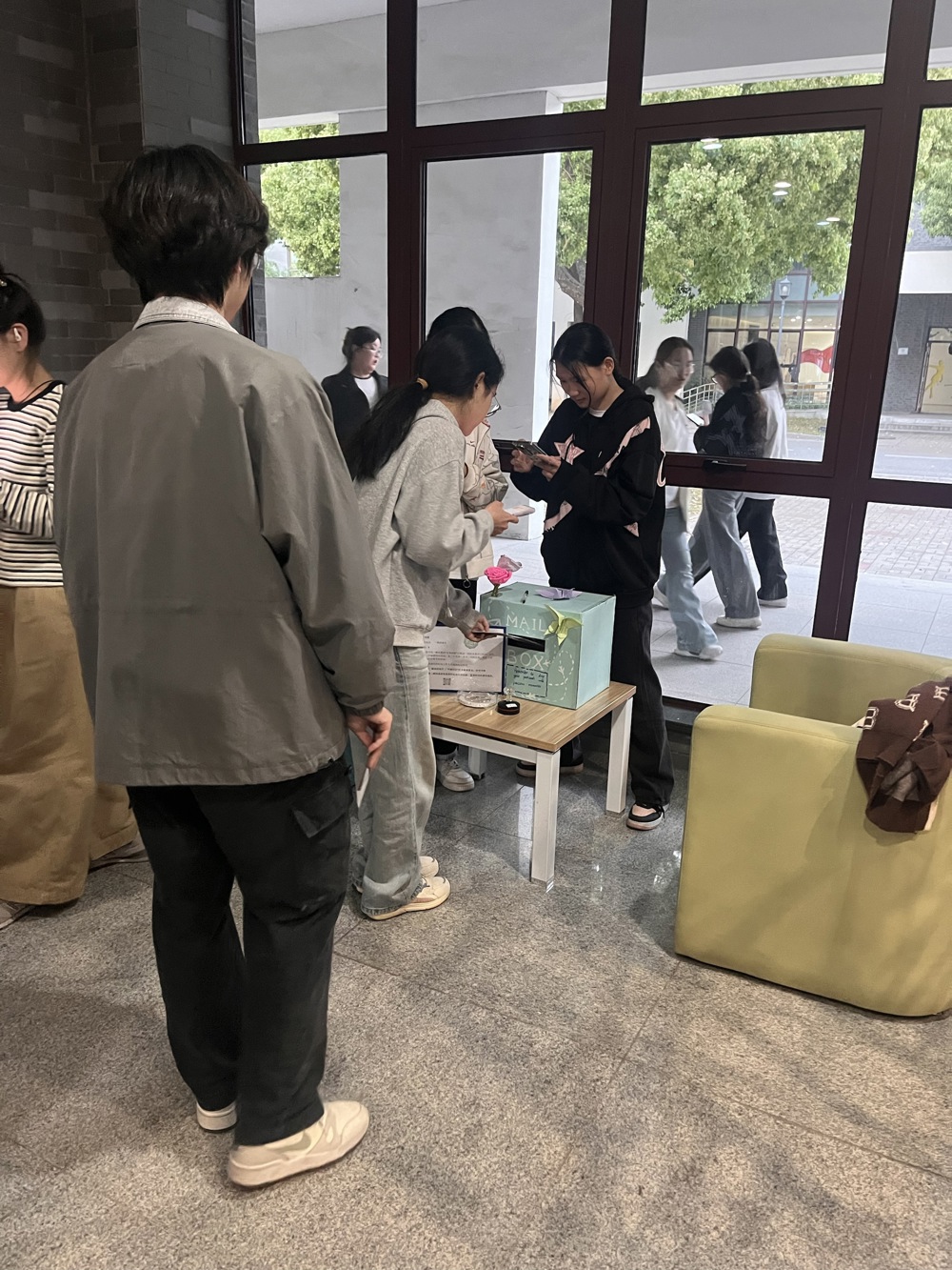 4697313d-efec-466f-a2a4-30b91ac46261