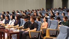 书香启新程，墨韵伴成长：图书馆举行2025级新生入馆教育系列活动