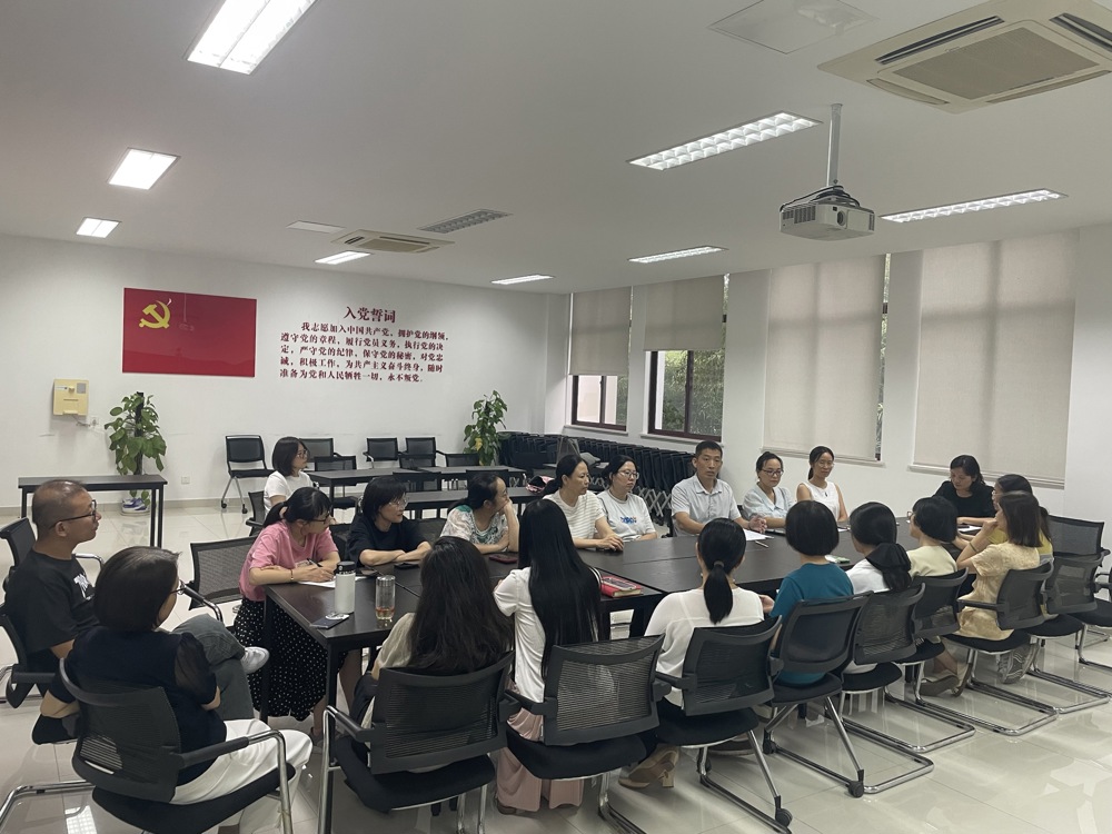 ac425e48-1217-45eb-a334-8a4b5ac82143(1)