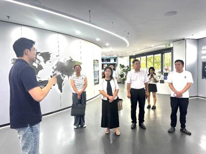 校领导带队赴园区独角兽企业开展调研考察