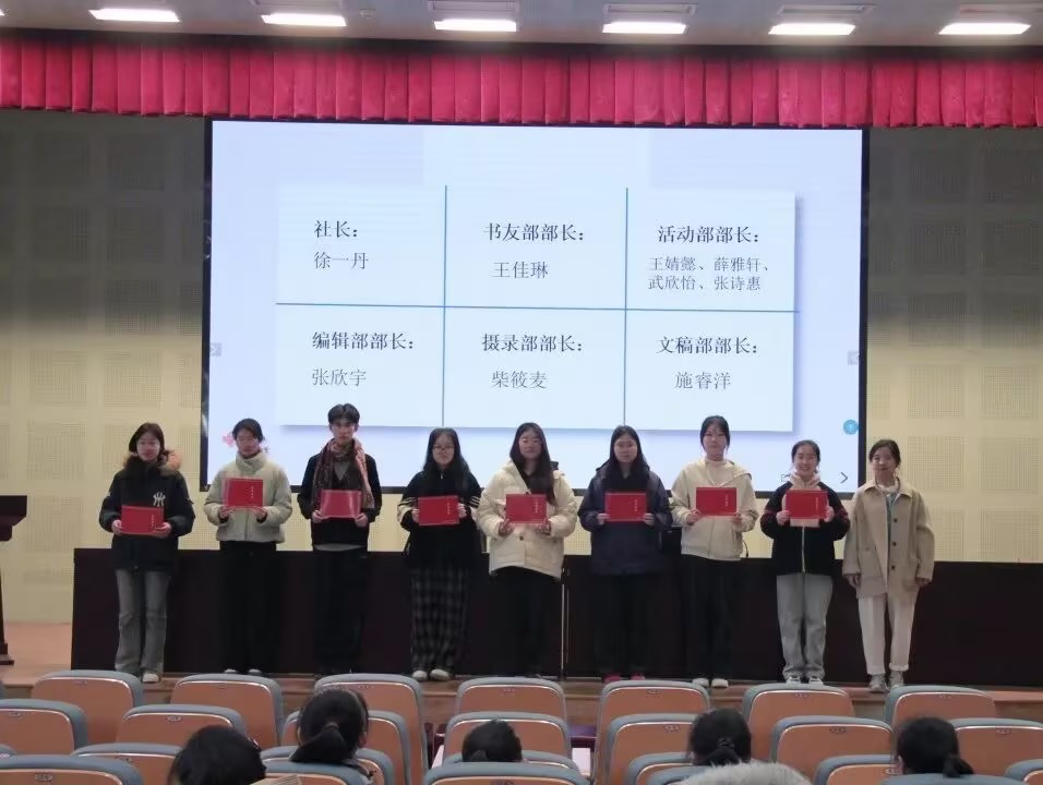 058932a67af68b53fc89d709aec99fa3_compress